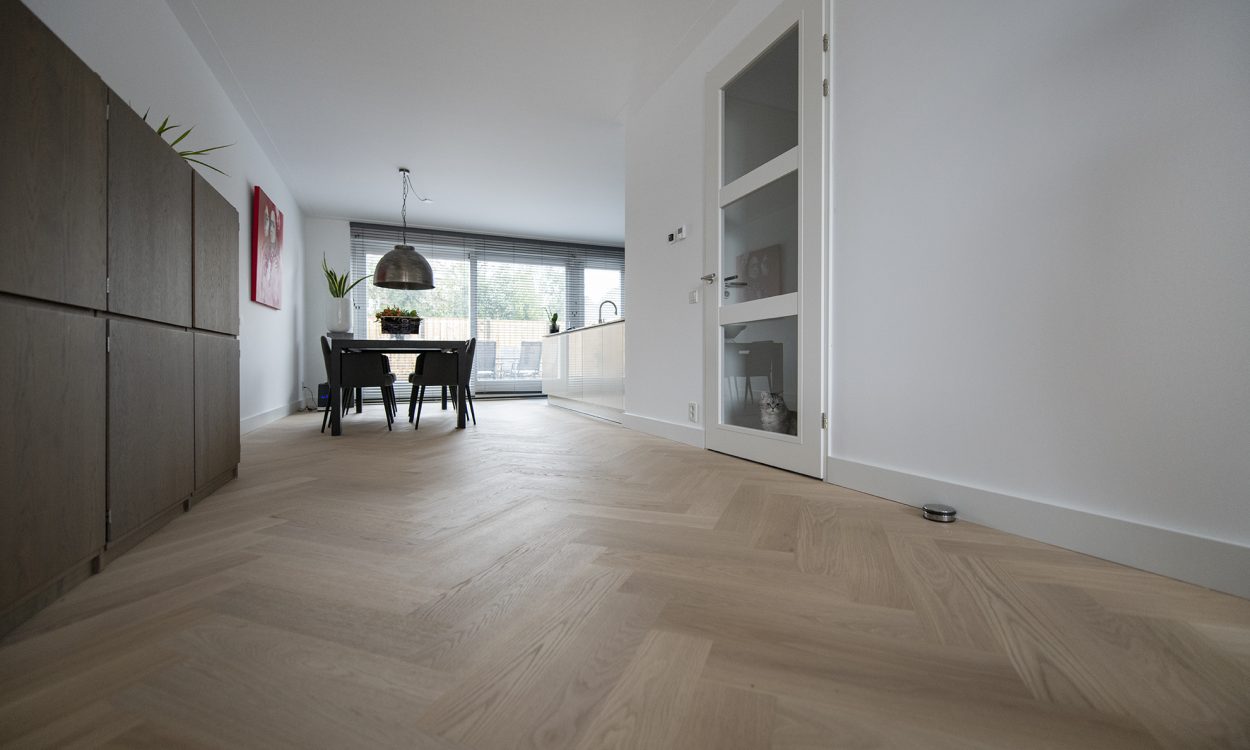 Visgraat Bauwerk Quadrato B-Protect Crema