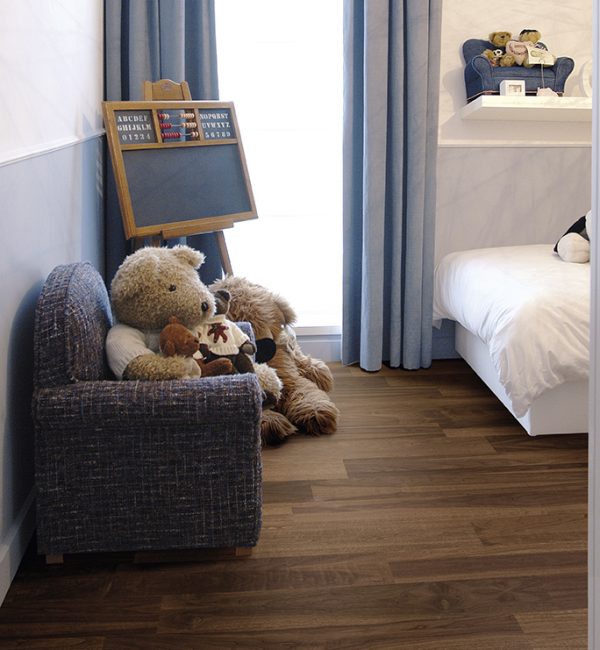FOTO PRO 06 sealed - Smoked Walnut - project