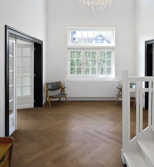 FOTO TWIST+06 brushed - Antique Oak Premium - project